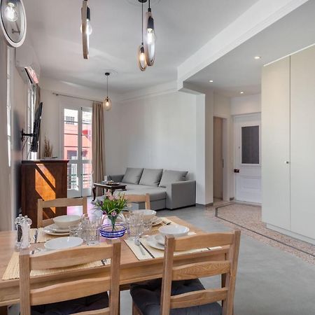 Christiana'S Lovely Apartment In Psyri, Athens Luaran gambar